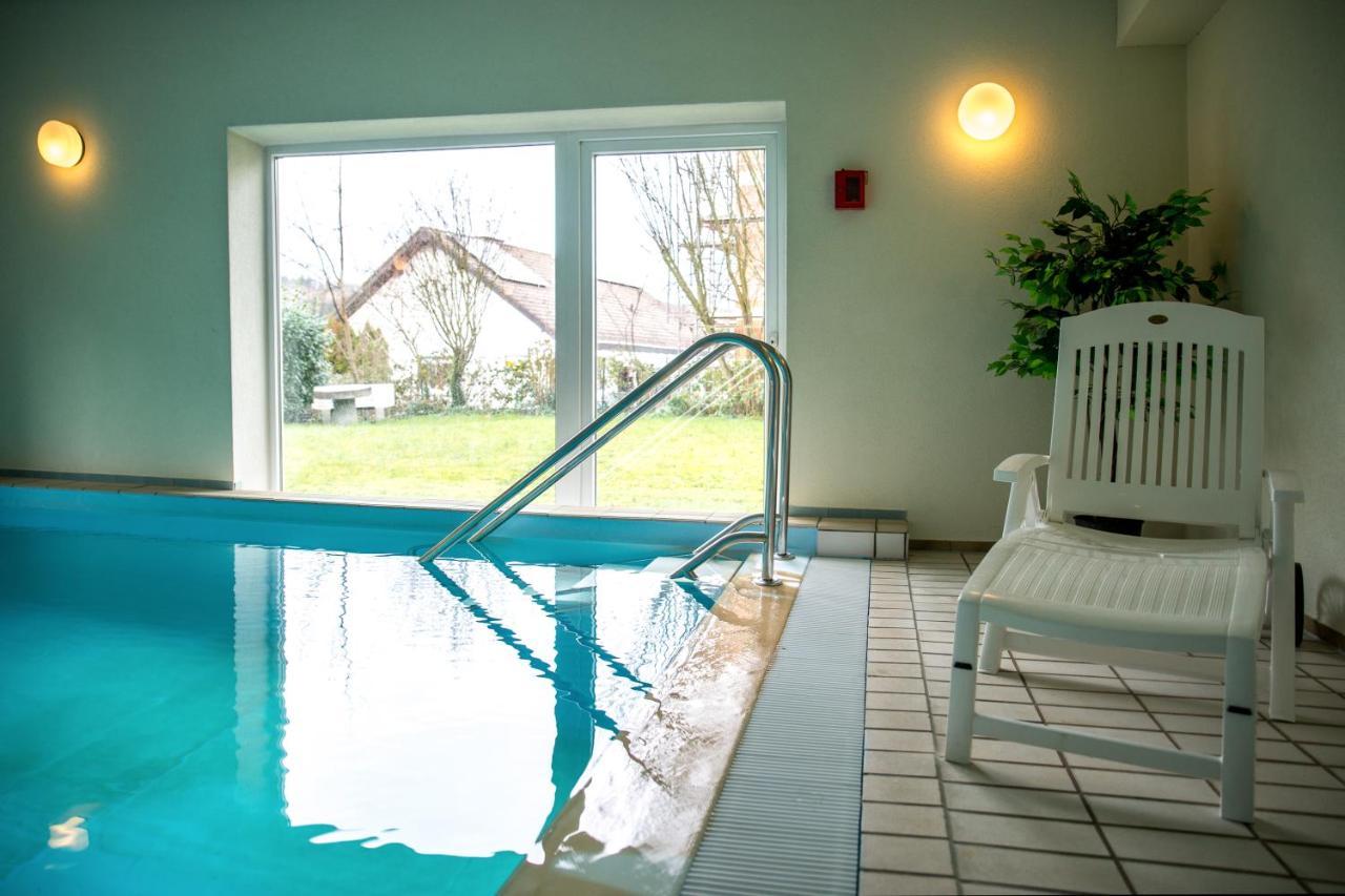 Ferienwohnung Toskana mit Indoorpool und Sauna Bad Bergzabern Exterior foto